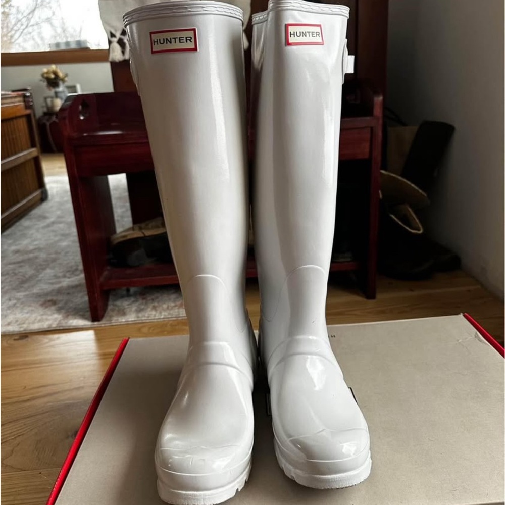 Hunter Wellington Original Tall Gloss White Rain Boots